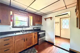 121 Elizabeth Ave, Evans City, PA 16033 - Photo 12