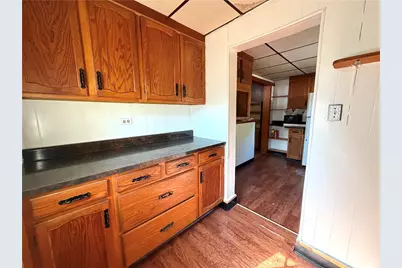 121 Elizabeth Ave, Evans City, PA 16033 - Photo 14