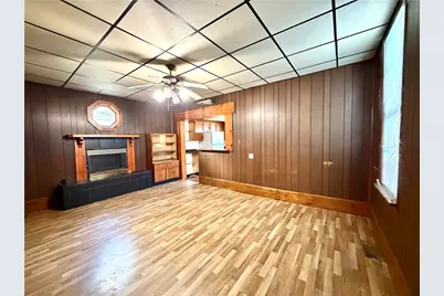 121 Elizabeth Ave, Evans City, PA 16033 - Photo 10