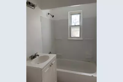 2054 Mazette Pl, Pittsburgh, PA 15205 - Photo 6