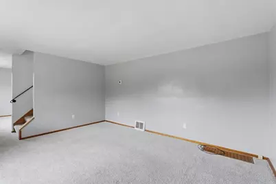148 Dorothy Dr, Pittsburgh, PA 15235 - Photo 6