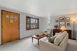 148 Dorothy Dr, Pittsburgh, PA 15235 - Photo 4