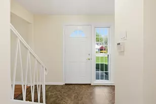 123 Point Vue Dr, Ross Twp, PA 15237 - Photo 4