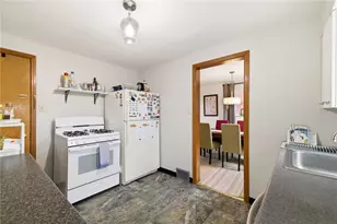 1136 Peermont Ave, Pittsburgh, PA 15216 - Photo 12