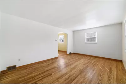 1136 Peermont Ave, Pittsburgh, PA 15216 - Photo 22