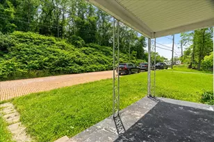 1567 Princeton Blvd, Pittsburgh, PA 15221 - Photo 4