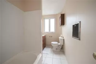 1922 Harcum Wy, Pittsburgh, PA 15203 - Photo 16