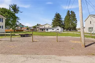 233 E Sanner St, Somerset Boro, PA 15501 - Photo 26