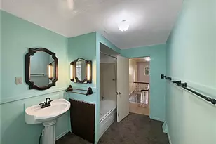 219 Ridgemont Dr, Big Beaver, PA 16115 - Photo 24
