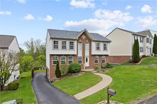 137 John Dr, Cecil, PA 15317 - Photo 2