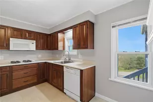 8967 Elm St, Pittsburgh, PA 15101 - Photo 12