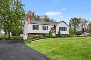 101 Kelly Blvd, Slippery Rock, PA 16057 - Photo 2