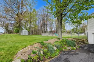 101 Kelly Blvd, Slippery Rock, PA 16057 - Photo 6