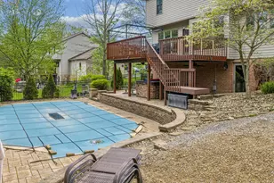 103 Fernwood Dr, Brighton Township, PA 15009 - Photo 16