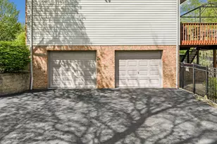 103 Fernwood Dr, Brighton Township, PA 15009 - Photo 6