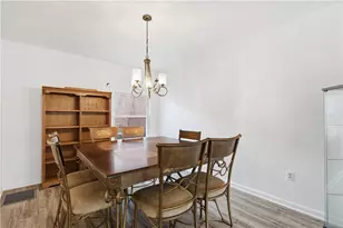 2008 Main St, Pittsburgh, PA 15215 - Photo 10