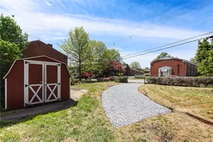 606 South Ave, Verona, PA 15147 - Photo 24