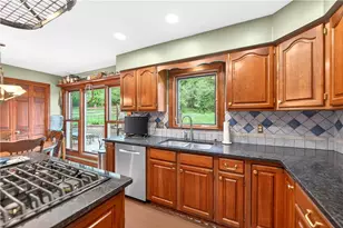 2955 Skyline Dr, Hampton, PA 15101 - Photo 16
