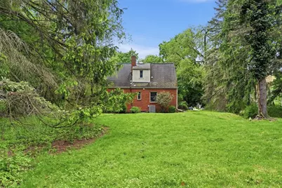 131 Manor Rd, Pine Township, PA 15090 - Photo 24