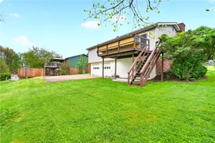 113 Redbud Dr, Chippewa Township, PA 15010 - Photo 10