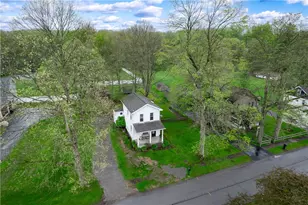 50 Haywood St, West Middlesex Boro, PA 16159 - Photo 2