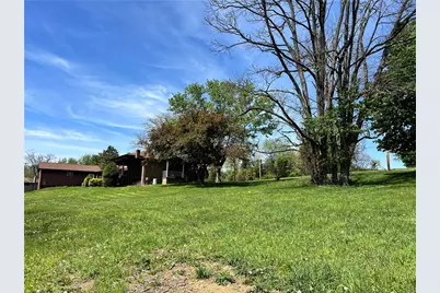 880 Pizza Barn Rd, Derry Township, PA 15717 - Photo 4