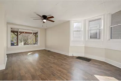 529 Windsor Ave, Pittsburgh, PA 15221 - Photo 6