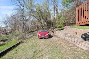 529 Windsor Ave, Pittsburgh, PA 15221 - Photo 28