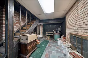 665 Main St, North Huntingdon, PA 15642 - Photo 20
