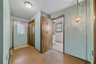 665 Main St, North Huntingdon, PA 15642 - Photo 10