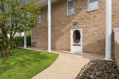 665 Main Street, North Huntingdon, PA 15642 - Photo 2