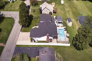 292 Widmer Ave, Lower Burrell, PA 15068 - Photo 6