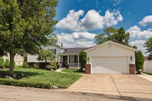 292 Widmer Ave, Lower Burrell, PA 15068 - Photo 2