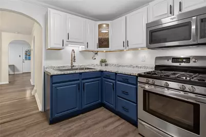 319 Kertis Ave, Pittsburgh, PA 15068 - Photo 10