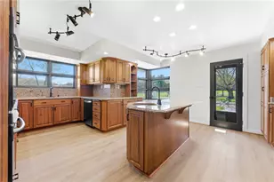 102 Peasant Village Ln, Belle Vernon, PA 15012 - Photo 24