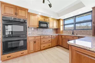 102 Peasant Village Ln, Belle Vernon, PA 15012 - Photo 22