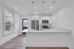 3219 Kennett Sq, Pittsburgh, PA 15213 - Photo 14
