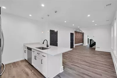 3219 Kennett Sq, Pittsburgh, PA 15213 - Photo 16