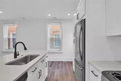 3219 Kennett Sq, Pittsburgh, PA 15213 - Photo 18