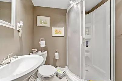 227 Minooka St, Pittsburgh, PA 15210 - Photo 22