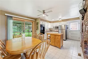 227 Minooka St, Pittsburgh, PA 15210 - Photo 6