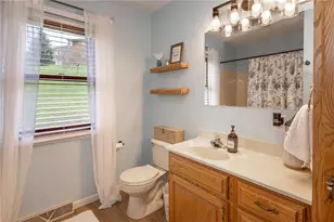 512 Argonne Blvd, Ellwood City, PA 16117 - Photo 34