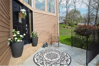 512 Argonne Blvd, Ellwood City, PA 16117 - Photo 12