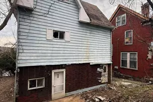 419 Prospect Ave, Donora, PA 15033 - Photo 2