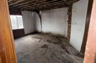 419 Prospect Ave, Donora, PA 15033 - Photo 6