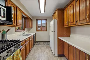 4735 Poplar St, West Mifflin, PA 15122 - Photo 10