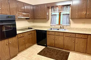 313 Crest Ave, Rostraver, PA 15012 - Photo 10