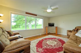 4218 Henderson Ave, Mt Pleasant Twp, PA 15340 - Photo 8