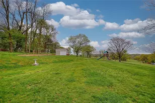 4218 Henderson Ave, Mt Pleasant Twp, PA 15340 - Photo 28