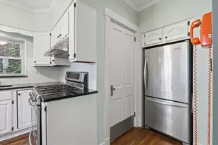 1010 Milton St, Pittsburgh, PA 15218 - Photo 12